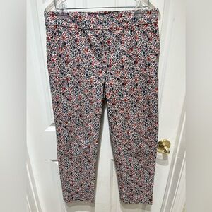 EUC Loft Riviera Slim Crop Pants in a Vintage Floral Design size 4